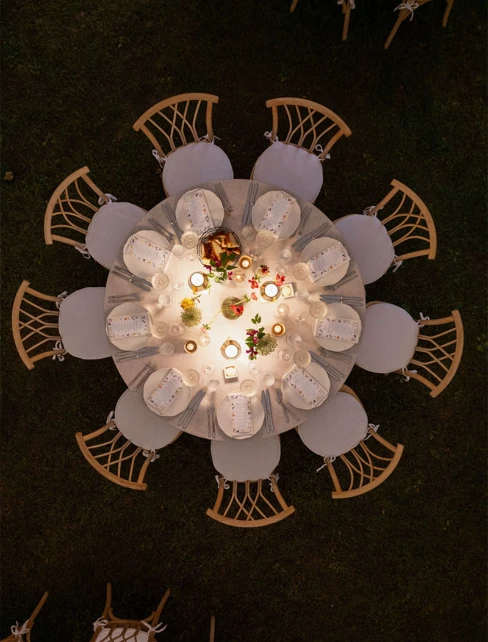 dine-table-top-view-min1